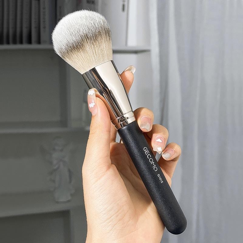 แปรงปัดแป้ง Powder Brush แปรงพุ่มใหญ่ แปรงแต่งหน้า ขนแน่น ขนนุ่ม ไม่บาดหน้า Cosmetics พัฟ