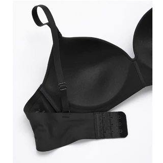 SABINA รหัส NBU23004 เสื้อชั้นใน INVISIBLE WIRE (ไม่มีโครง) SEAMLESS FIT รุ่น PRETTY PERFECT