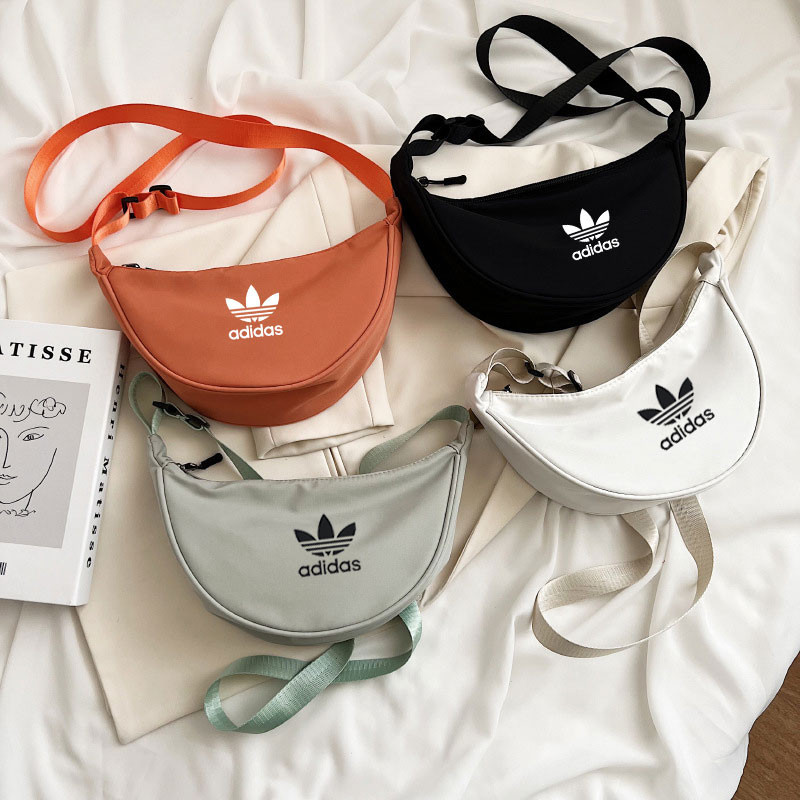 Tawii Sling Bag Nylon Bag Dumpling Bag กันน้ําสไตล์ญี่ปุ่นความจุสูง Soft Touch
