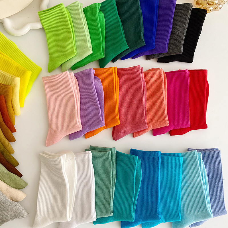 50 สีฤดูใบไม้ผลิฤดูร้อนใหม่ผ้าฝ้ายบาง Candy ผ้าฝ้ายที่มีสีสันแนวตั้งลาย Simple All-Match Mid-Tube ถุงเท้าหญิง