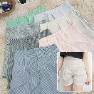 กางเกงขาสั้นลายริ้ว ทรงสวยทรงเป๊ะ ตะขอมีหูเข็มขัด สไตล์สุดเท…