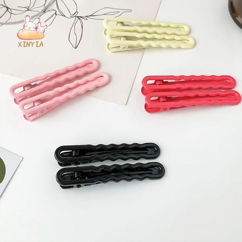 XINYIA กิ๊บติดผมโลหะ สีแคนดี้ น่ารัก หน้าม้า ด้านข้างหยัก สีแคนดี้ เครื่องประดับผม สไตล์เกาหลี สําหรับผู้หญิง