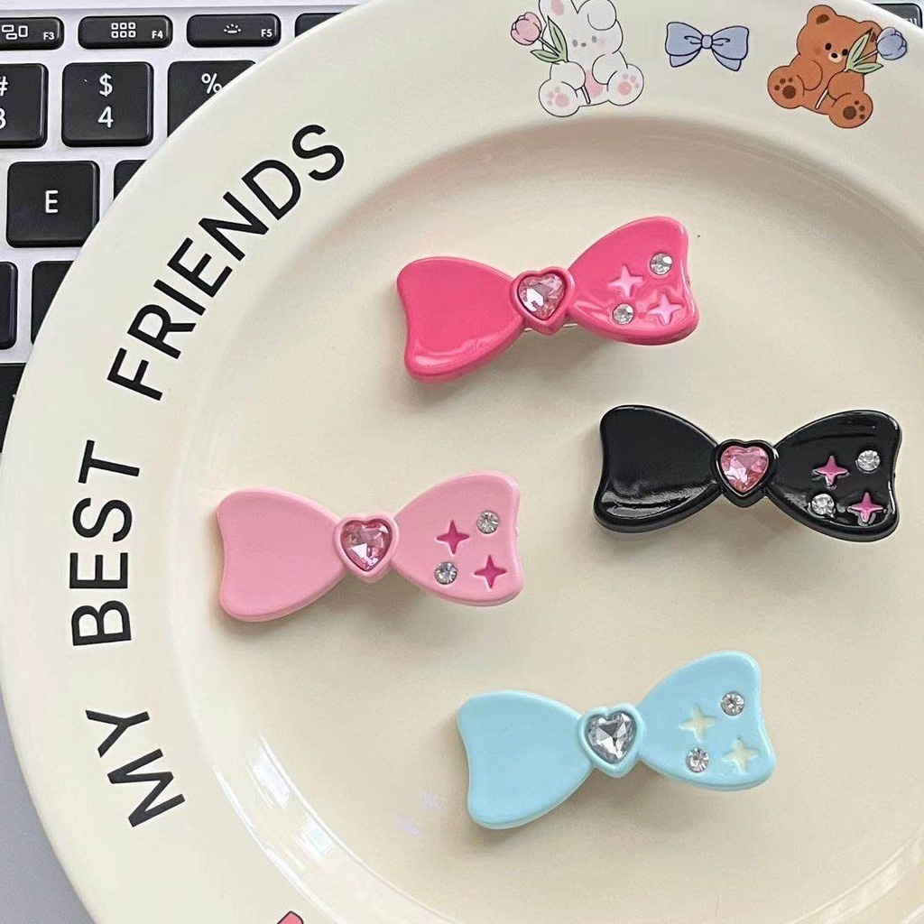 พร้อมส่ง  ราคา/ชิ้น กิ๊บติดผม กิ๊บโบว์  รูปหัวใจ ดาว ประดับโบว์ น่ารัก หวานแหวว เครื่องประดับ แฟชั่นสําหรับผู้หญิง