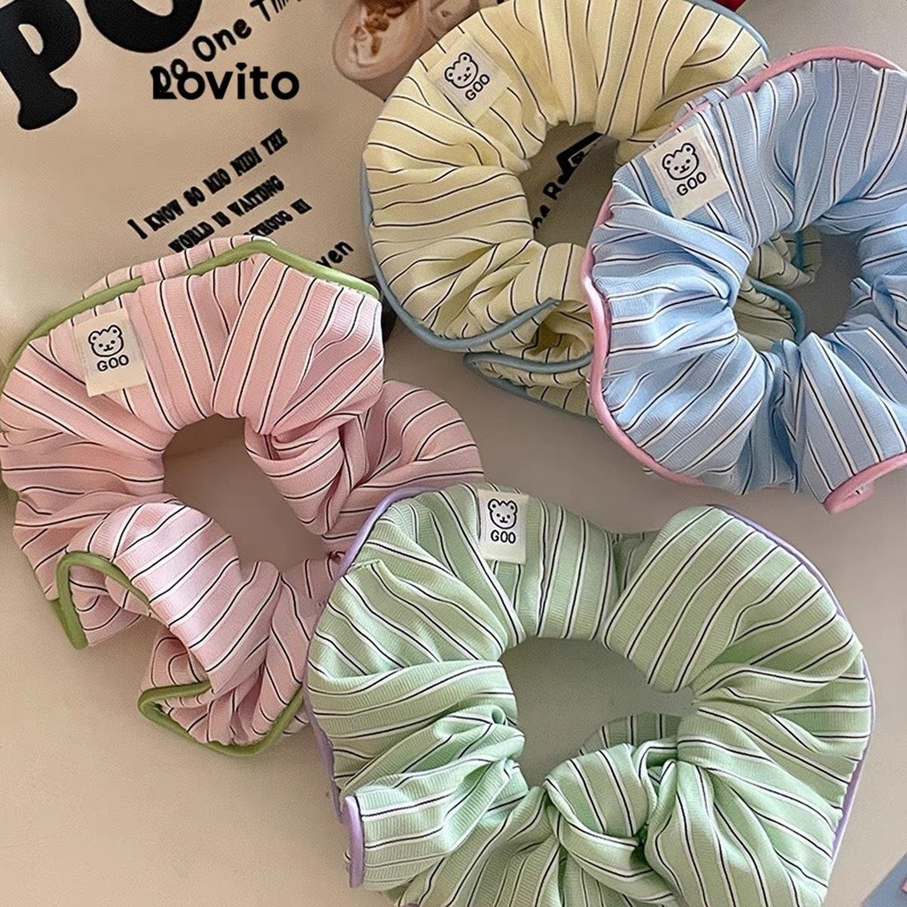 Lovito ยางรัดผมผู้หญิง จับจีบ แต่งตัวรีด ลายทาง สไตล์ลำลอง LFA25099