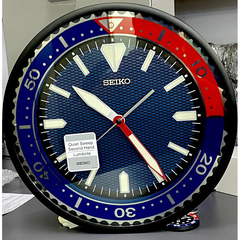 นาฬิกาแขวน SEIKO prospex Model QXA791J