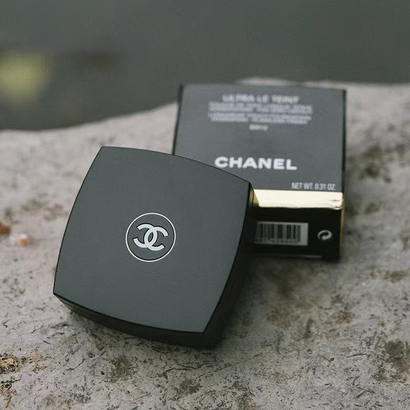 Chanel Ultra le Teint Cushion 9g