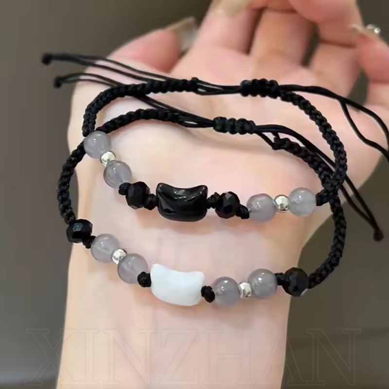 [3-5 วันมาถึง] สร้อยข้อมือคู่แมวดําขาว-ของขวัญคนรักวันวาเลนไทน์-ปรับได้,แฟชั่น,เรียบง่าย,น่ารัก-เชือกมือลูกปัดมูนสโตน-ผู้ชายผู้หญิงเครื่องประดั