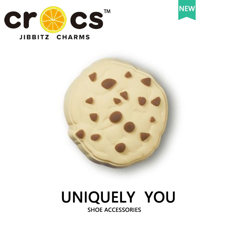 JIBBITZ cross charms ตัวติดรองเท้า หมีสีรุ้งDIY ตัวติดรองเท้า cross