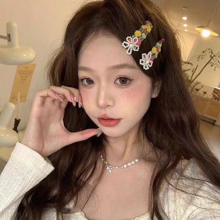 กิ๊บติดผม ปักลายดอกไม้ ประดับมุก หลากสีสัน แฟชั่นฤดูใบไม้ผลิ สําหรับผู้หญิง 2024
