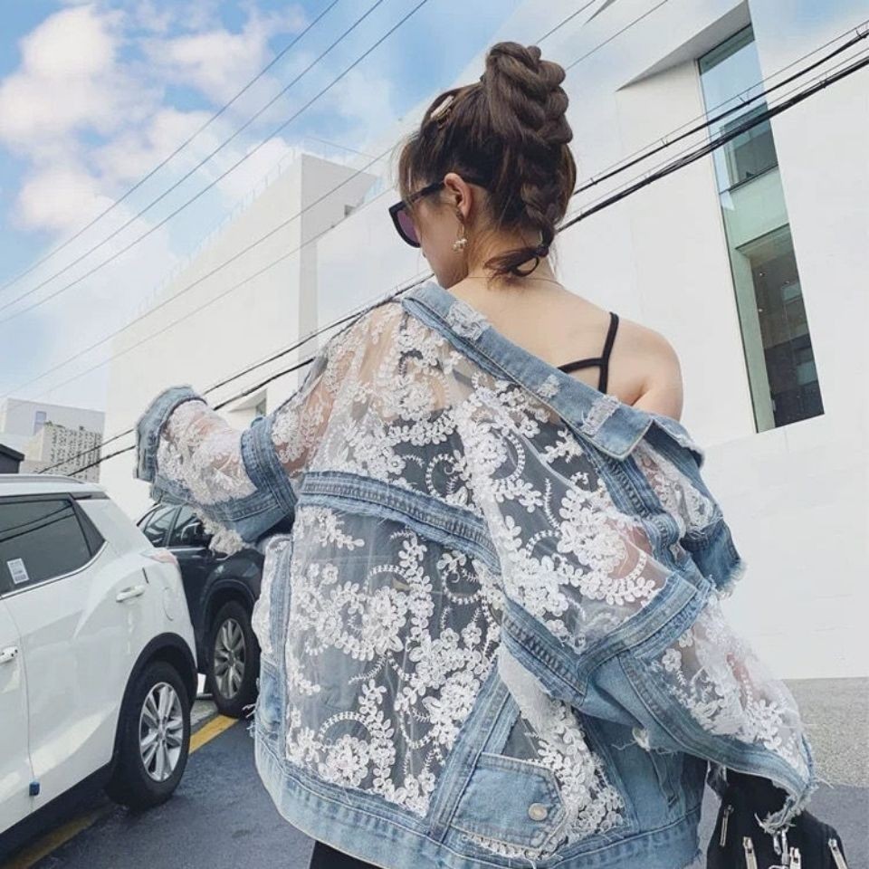 เสื้อแจ็กเก็ตยีน กันแดด ปักลายลูกไม้ แต่งรอยขาด แฟชั่นฤดูร้อน สไตล์แฟรี่ สําหรับผู้หญิง
