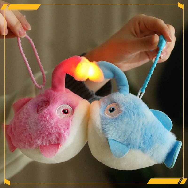 [พิเศษเฉพาะจุด] สัตว์ทะเลเรืองแสง Bobo Ankang Fish Plush Toy กระเป๋าคู่จี้ตุ๊กตาปลาวาฬตุ๊กตาของขวัญวันเกิดเด็ก