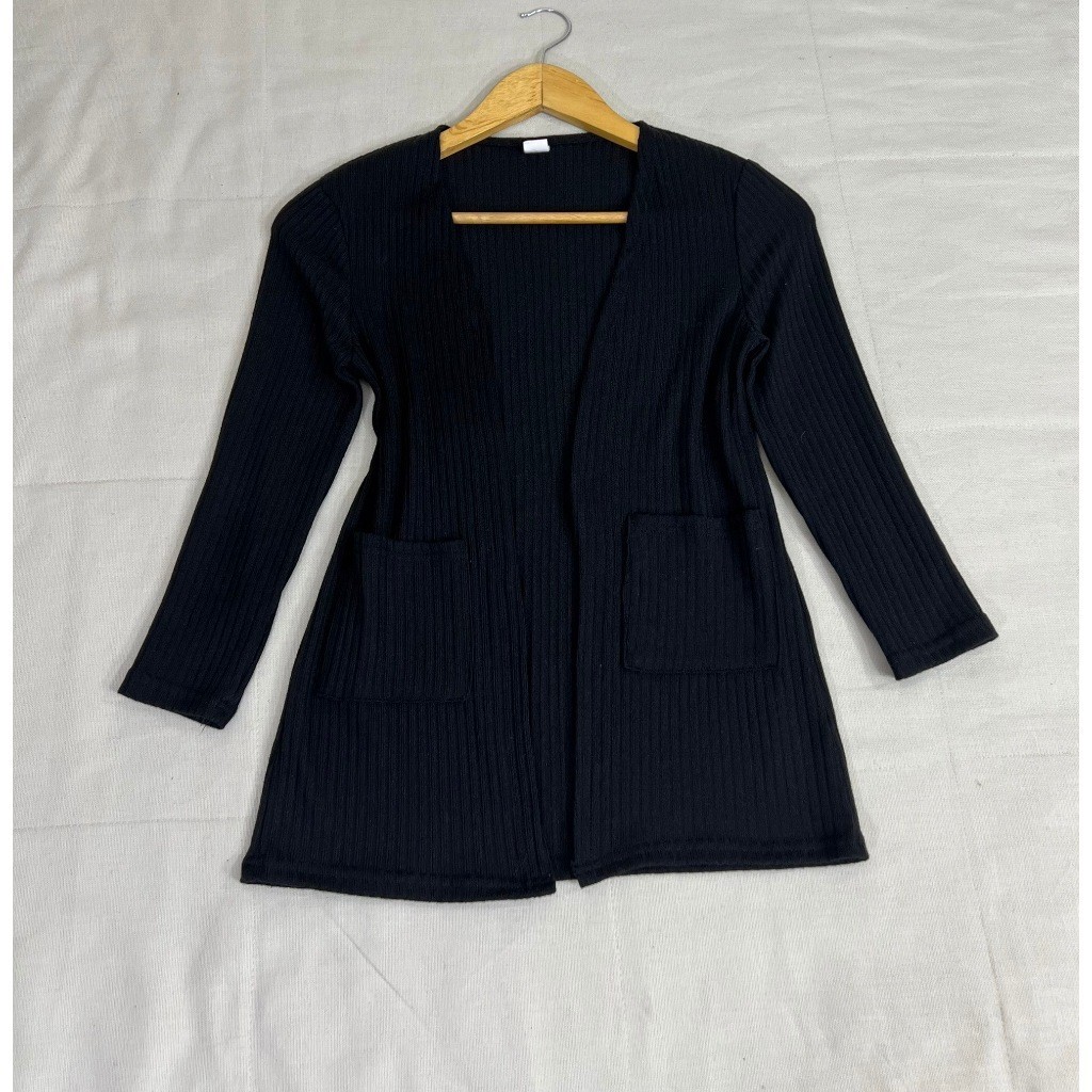 @ (B154) Shien ไซส์เด็ก 8 ปี เสื้อคลุมผ้าโพลีเอสเตอร์สีดำเสดผ้าร่องกระเป๋าหน้าสองข้างใช้งานได้จริงอก