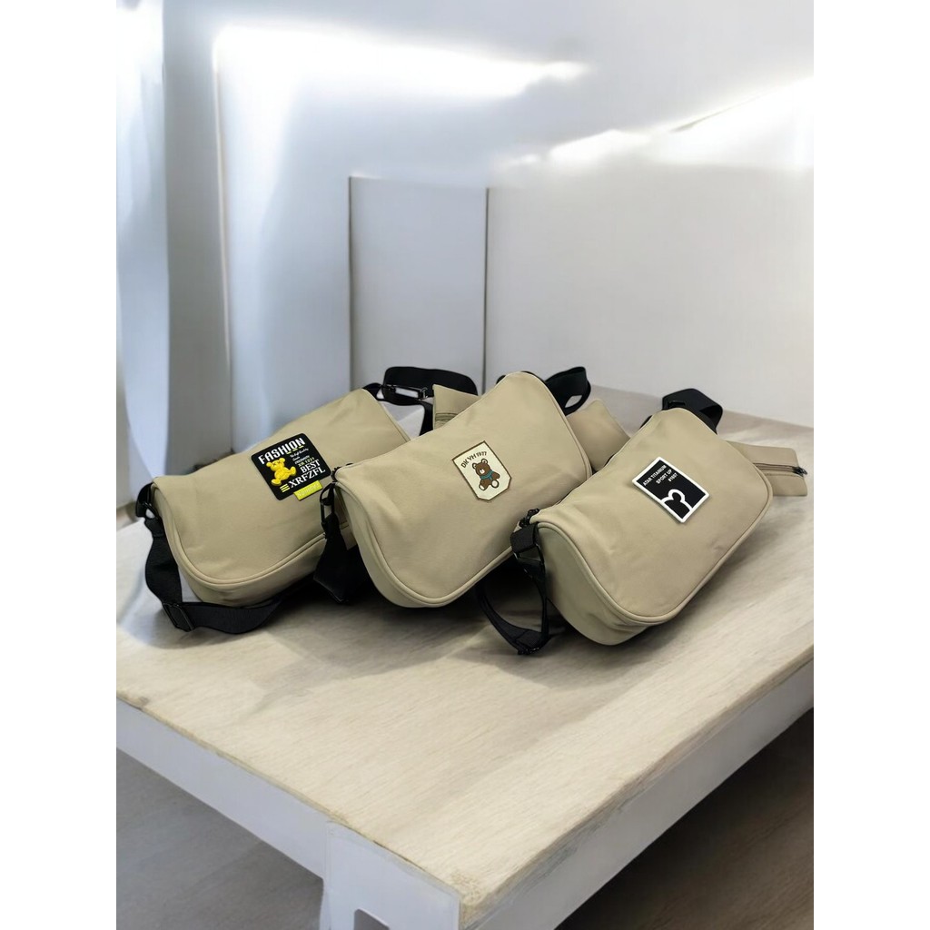 🚓🚚สินค้าพร้อมส่ง🚓🚚กระเป๋าสะพายไหล่แฟชั่นสุดฮิต กระเป๋าสะพายข้างทรงเมสเซนเจอร์ กระเป๋าผ้าแถมกระเป๋าใบเล็ก ราคาประหยัดมาก