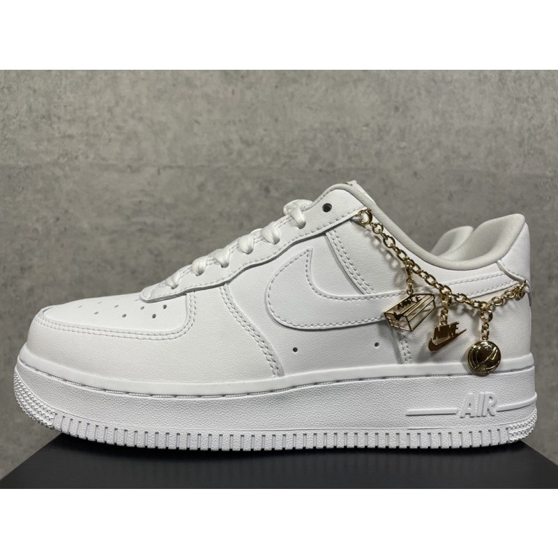 Nike Nike Air Force 1 Low LX Lucky Charms Pure White Gold Chain AF1 DD1525-100