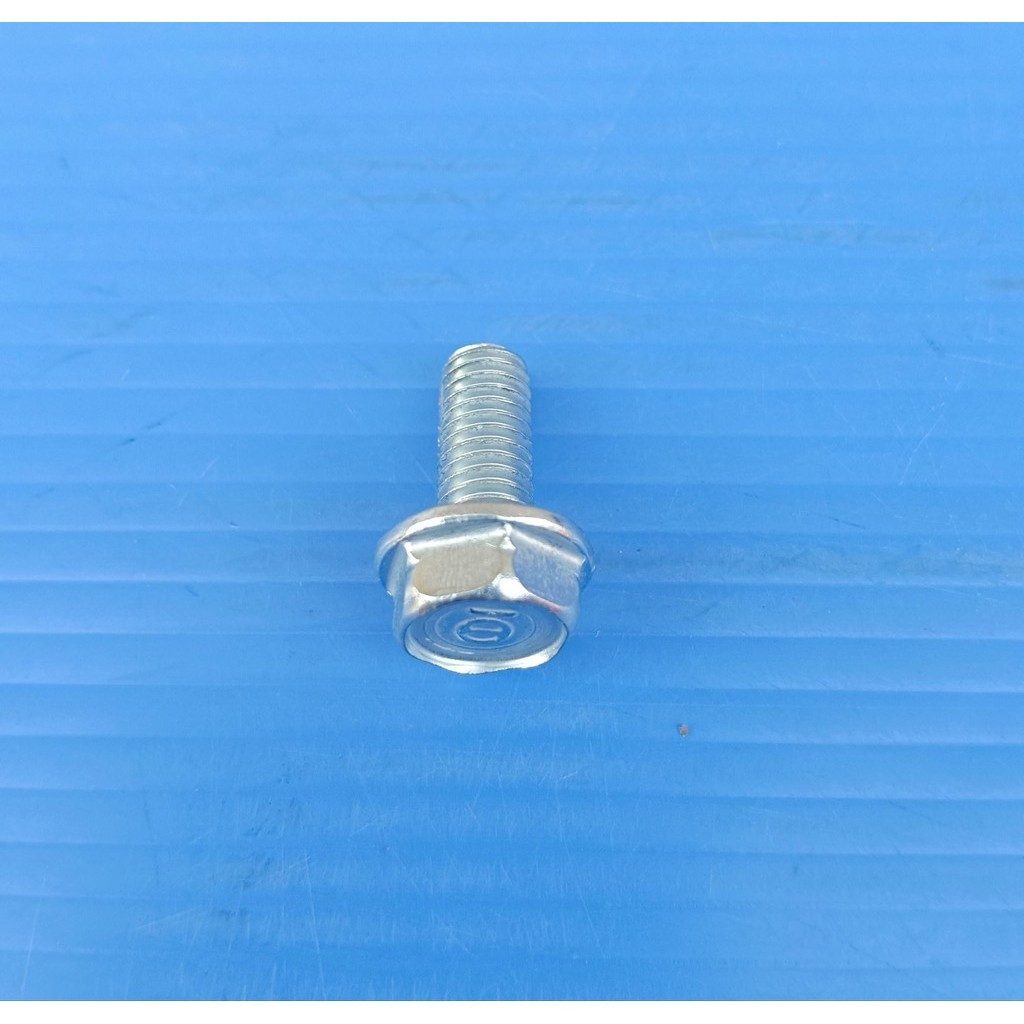 95701-06014-00โบลต์(6×14)หัวเบอร์10 ยึดแผ่นล็อคตลับลูกปืนเกียร์และยึดชิ้นส่วนรุ่นอื่นๆแท้HONDA Wave125ทุกรุ่/1ชิ้น