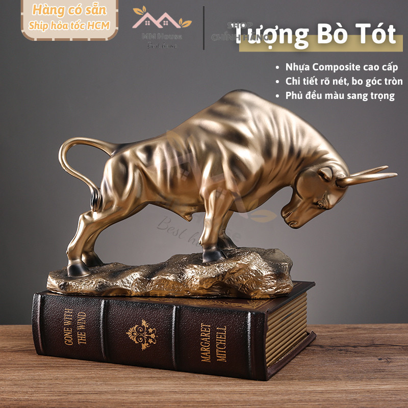 MM HOUSE Wall Street Bull รูปปั้นทําจากพลาสติกคอมโพสิตคุณภาพสูงตกแต่งห้องนั่งเล่นโต๊ะตกแต่งของขวัญ