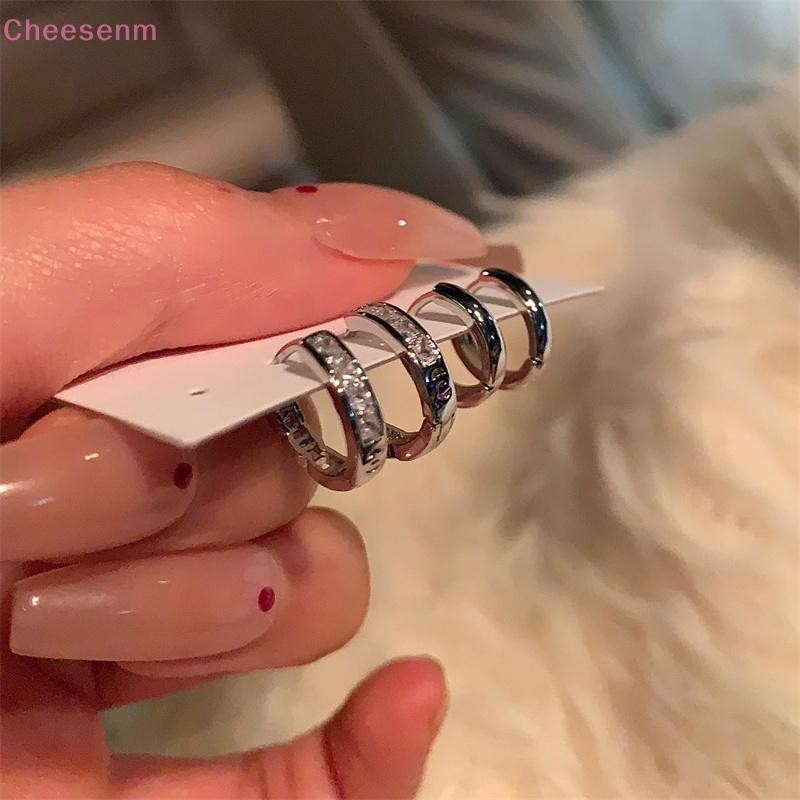 Cheenm 4PCS Aesthetic Zircon คริสตัล Hoop ต่างหูแฟชั่นหูหัวเข็มขัดสําหรับผู้หญิงสาวอินเทรนด์ Cool ทุกวันสวมใส่เครื่องประดับ TH