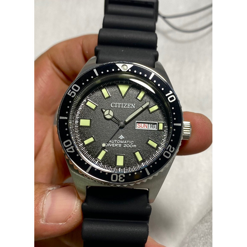 นาฬิกาข้อมือ Citizen Automatic Diver’s 200M NY0120-01E