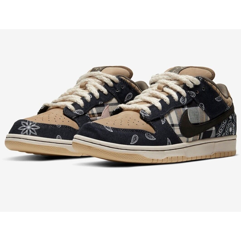 Nike SB Dunk Travis Scott รองเท้าผ้าใบกล่องพิเศษ