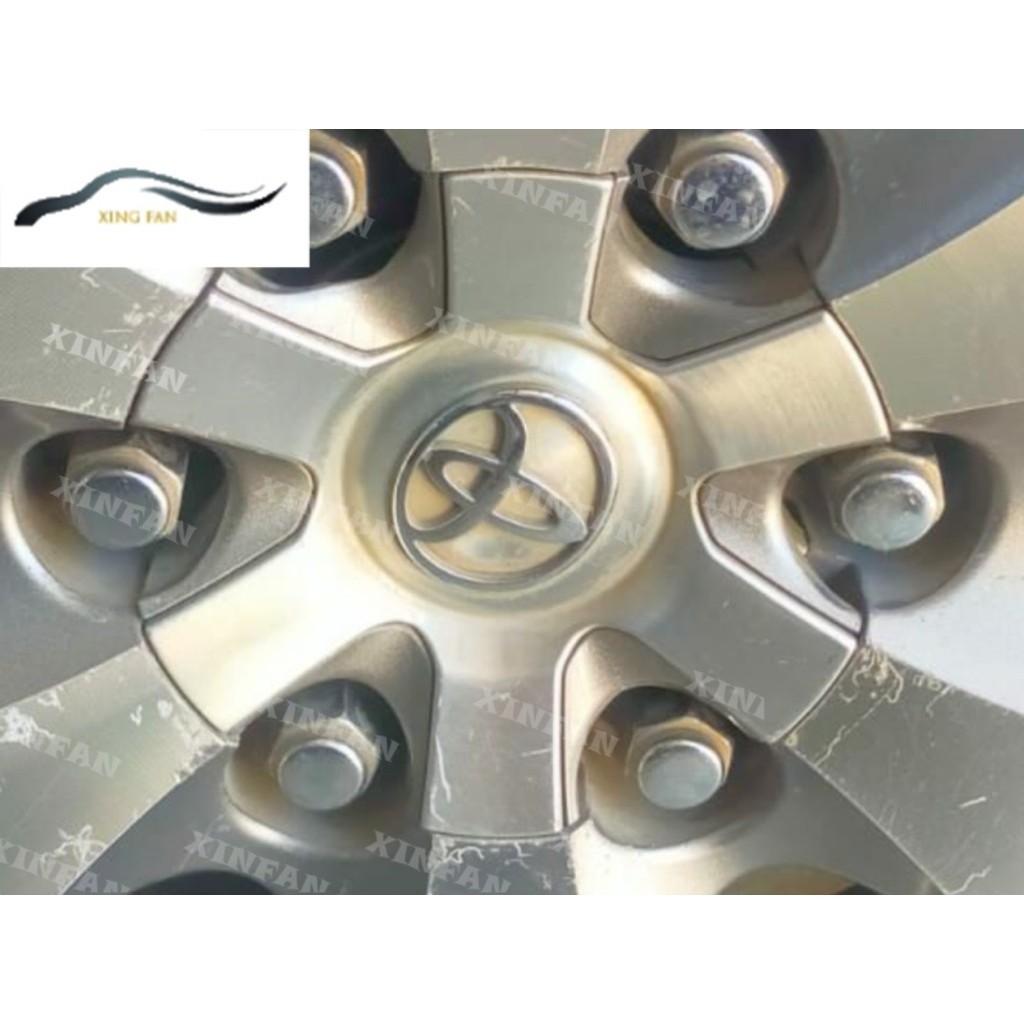 Xinfan [พร้อมส่ง] ฝาครอบดุมล้อรถยนต์ โลหะผสม สีเงิน สําหรับ Toyota Fortuner 2005-2010 (42603-0K090) 