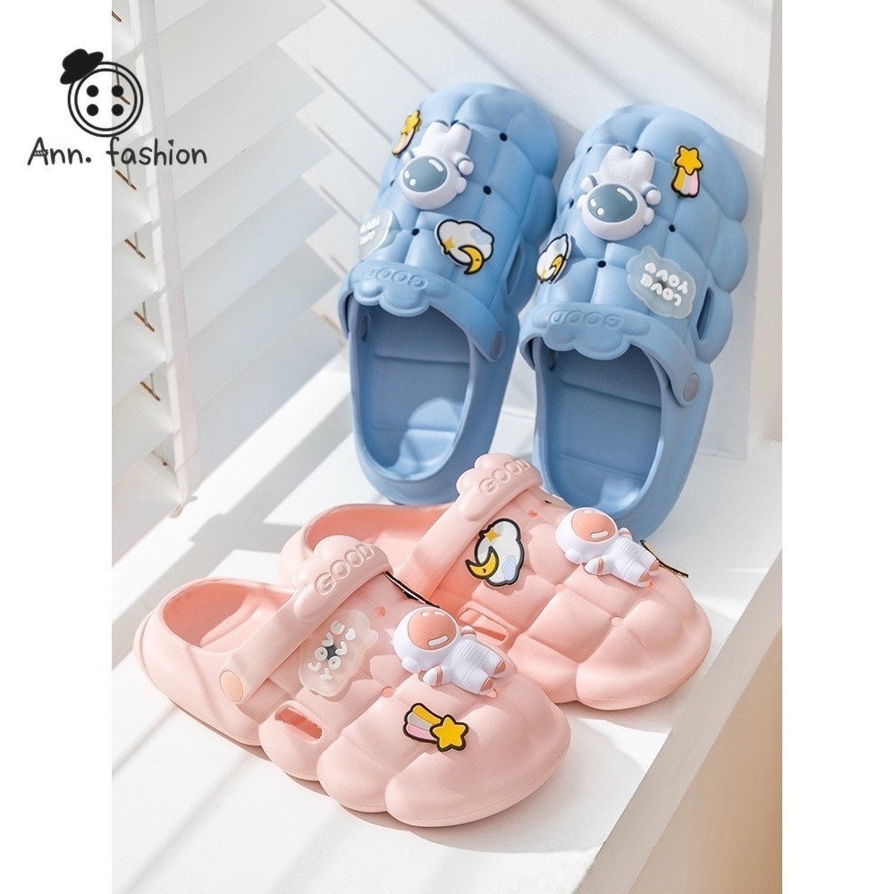 Ann.Fashion รองเท้าแตะผู้หญิงรุ่นเก็บหน้าเท้า แต่งสติ๊กเกอร์ลายการ์ตูนน่ารักๆ พื้นยาง พื้นนุ่มน้ำหนักเบา มีหลายสี #sy117