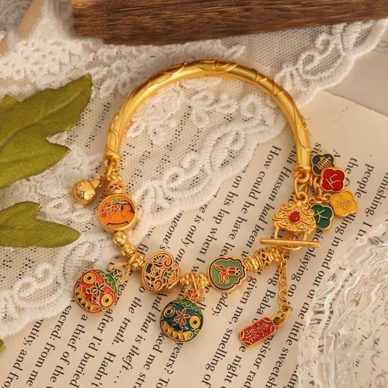 Cod สร้อยข้อมือโซ่ จี้รูปสัตว์ประหลาด สีทอง สไตล์โบราณย้อนยุค