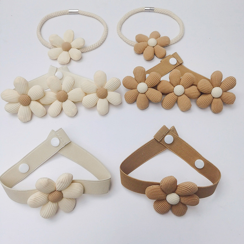 สายรัดผ้าม่าน ลายการ