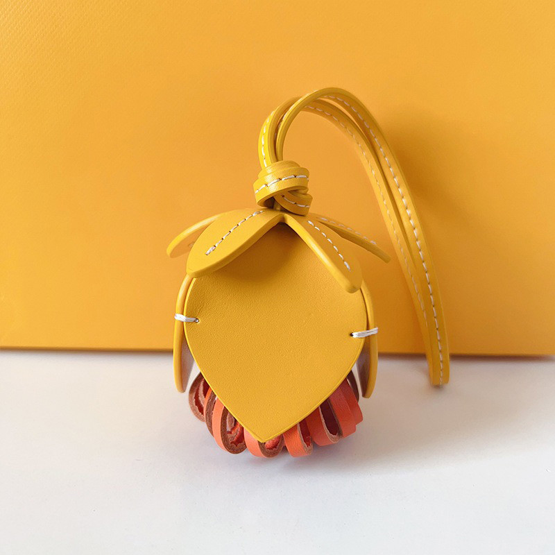 Evertoner Cowhide กระเป๋าหนัง Charm ดอกไม้จี้แฟชั่นคุณภาพสูงดอกไม้จี้รถตกแต่งกระเป๋าอุปกรณ์เสริม