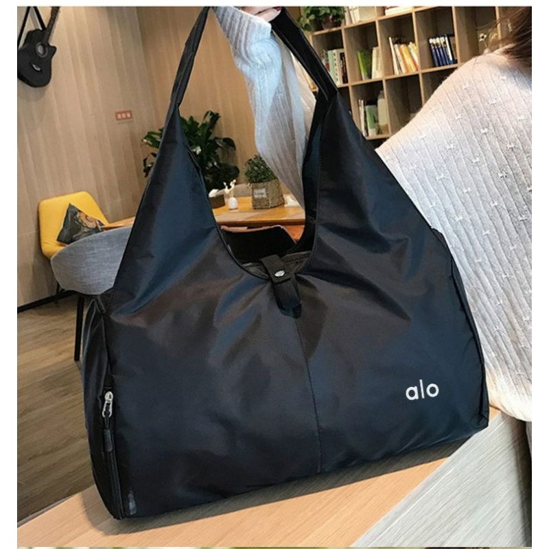 Alo Yoga Fitness Storage กระเป๋าสะพายเดินทางนักศึกษาวิทยาลัยความจุขนาดใหญ่กระเป๋าหิ้วมัลติฟังก์ชั่นแบบพับได้
