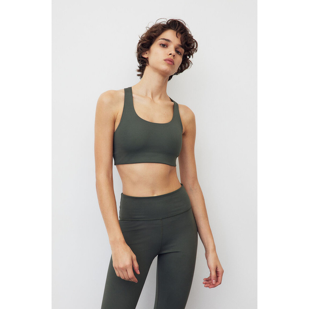 H&M Woman 2-pack Medium Support Sports bras 1093790_1