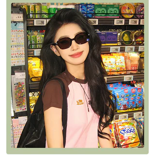 แว่นกันแดด สามารถพับเก็บได้ uv400 เท่ๆ ดำ polarized ผู้หญิงลุคดูแพง ผู้หญิง แว่นตกปลาโพลาไรซ์ แว่นใส่ไปทะเล สายปาร์ตี้