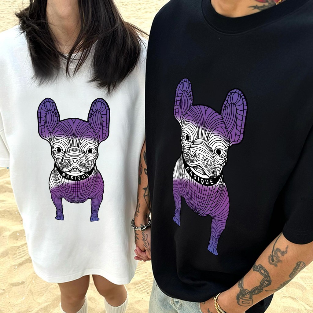 Basi เสื้อยืด ผ้าฝ้าย ไม่ยืดไม่ย้วย โอเวอร์ไซส์ ลาย"DOG BASIQUE5"เสื้อยืดคอกลอมชายหญิงแบบนิ่มใส่สบาย สไตล์เกาหลี มินิมอ