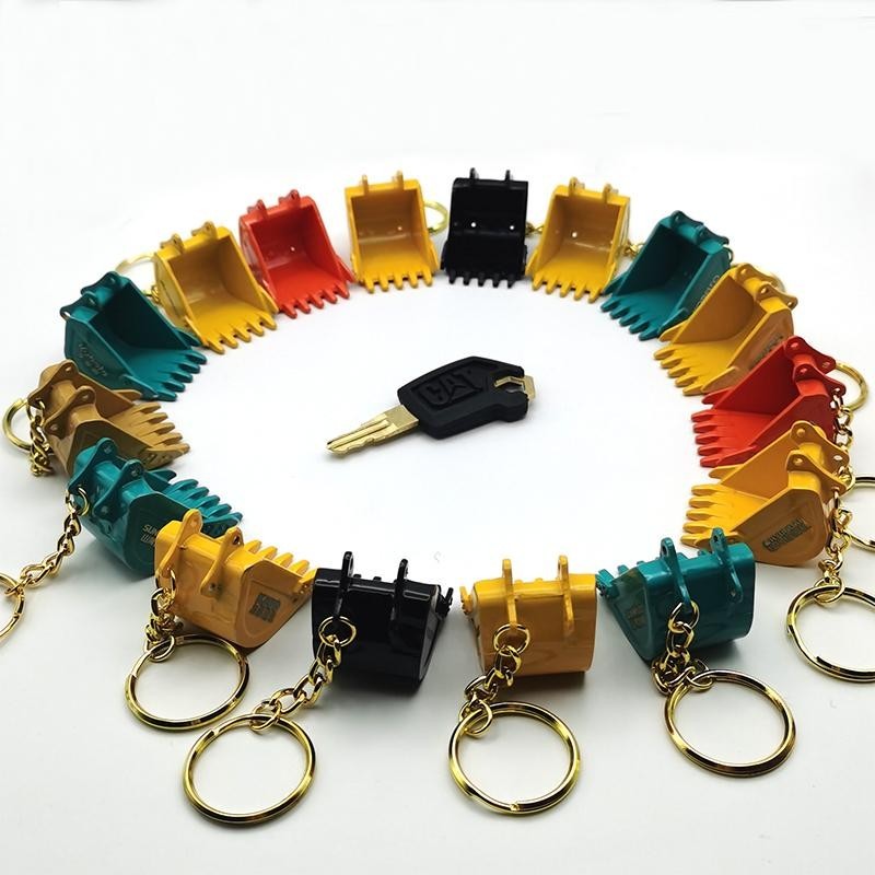 Blokomatsu cat Hitachi Kobelco Sumikyu Hyundai doosu Volvo liulonking XCMG Excavator Bucket Key Chain, จี้โลหะผสม