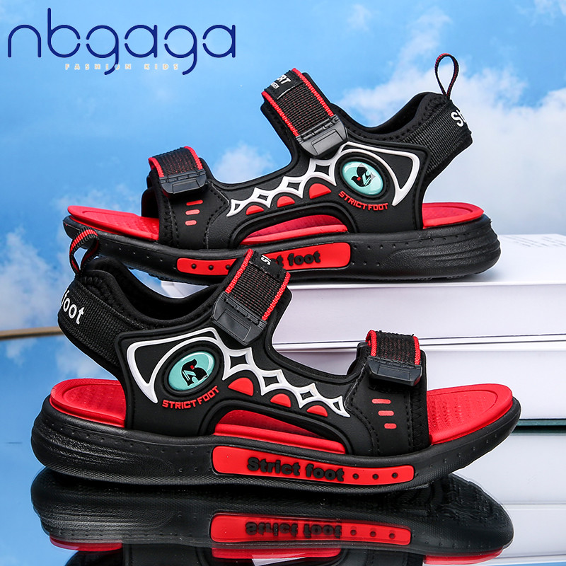 Nbgaga 2024 รองเท้าแตะ เปิดนิ้วเท้า กันลื่น ขนาดใหญ่ เหมาะกับเดินชายหาด แฟชั่นฤดูร้อน สไตล์เกาหลี สําหรับเด็กผู้ชาย