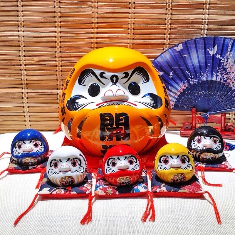 ดารุมะกระปุกออมสิน Daruma “สูง 8,10 นิ้ว” ตุ๊กตาแห่งความปรารถนา คำอธิษฐาน การขอพร ความสำเร็จ และของขวัญมงคล