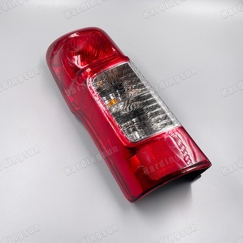 ไฟท้ายซ้าย สําหรับ Nissan Urvan Nv350 E26 Model 2013-2019