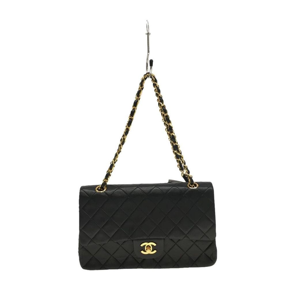 Chanel กระเป๋าสะพายไหล่ Matelasse Flap A01112 หนังแกะ สีทอง สีดํา ส่งตรงจากญี่ปุ่น มือสอง
