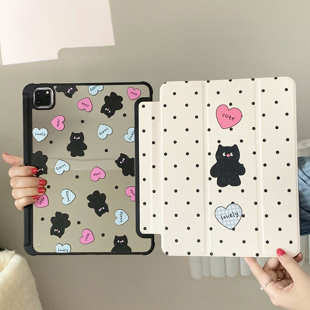 [iPad Air 4] เคสอะคริลิค ลายการ์ตูนหมี สีดํา หมุนได้ 360 สําหรับ iPad Air 5 2022 9th 8th 7th 10.2 5th 6th 9.7 10th 2021 Pro 11 Mini 6 Air 3 Pro 10.5