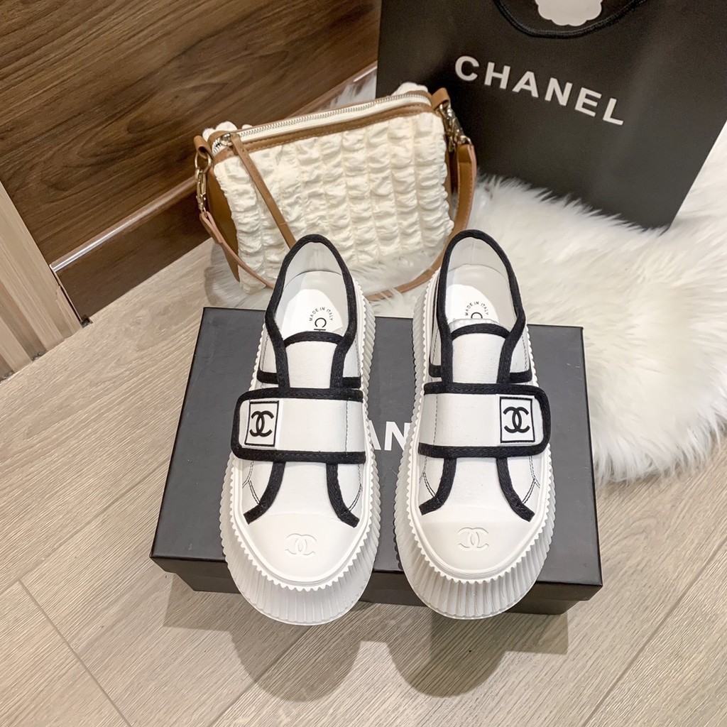 Chanel Velcro รองเท้าผ้าใบ พื้นหนา สีขาว มาใหม่