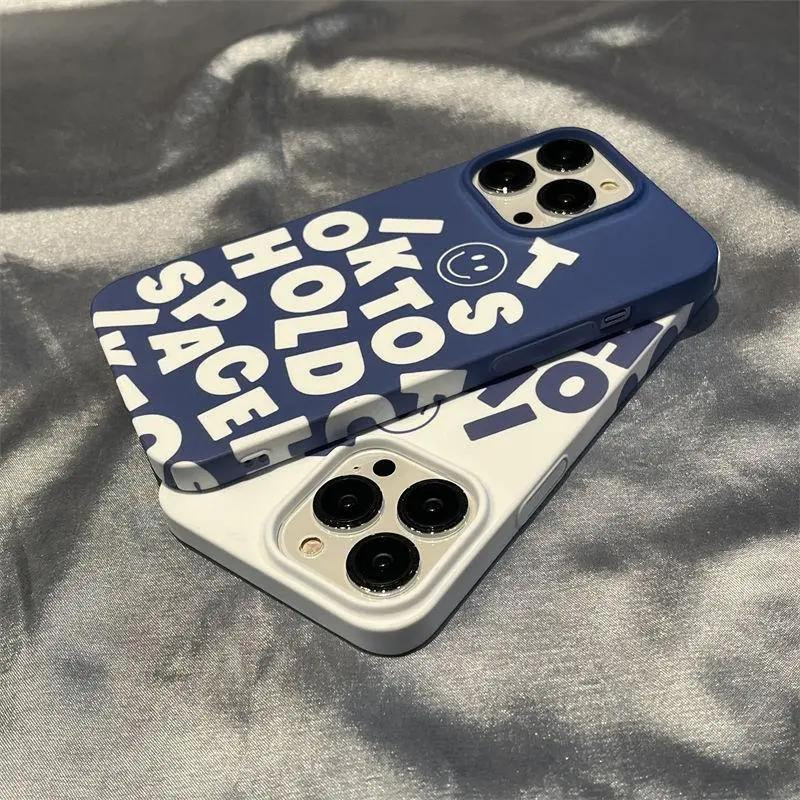 คู่สร้างสรรค์สีฟ้าสีขาวหน้ายิ้มiphoneเคสโทรศัพท์ฟิล์มป้องกันเคสแข็งstreetสวมใส่เหมาะสําหรับiphone 11promax 13promax 14promax 15promax 11 12 13 14 pro max xr xsmax 7 plus 8 Running Road Calculation Shock-resistant