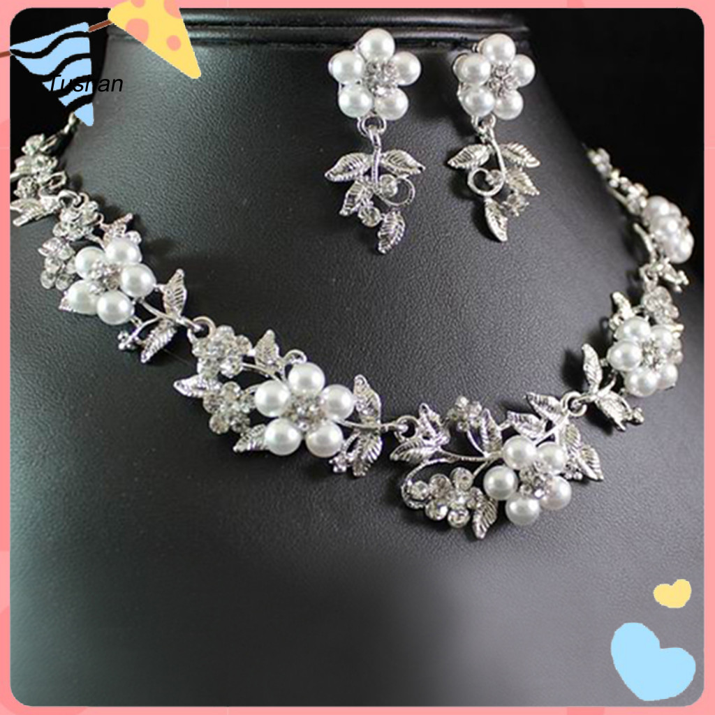 [Ts] 1 ชุดสร้อยคอ Eardrop แฟชั่นเงา Charming Faux Pearl สร้อยคอเงินต่างหูสําหรับผู้หญิง