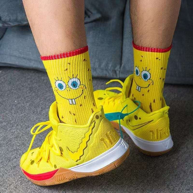 พร้อมส่ง Nike kyrie 5 Spongebob รองเท้าบาสเก็ตบอลสำหรับผู้ชายและผู้หญิง แฟชั่น