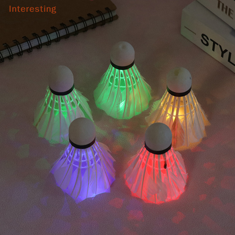 [Interesting] 2024 ลูกแบดมินตัน มีไฟ LED หลากสีสัน สําหรับเล่นกีฬา แบดมินตัน 1 ชิ้น