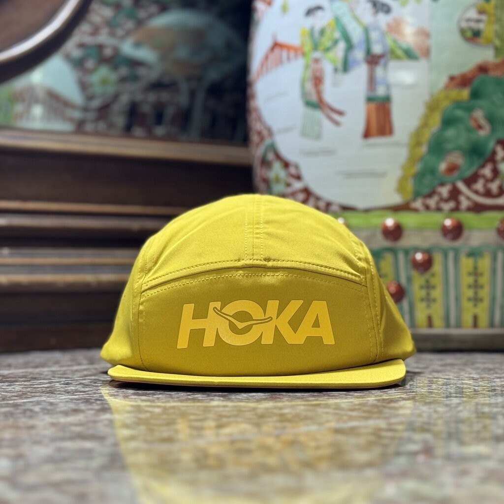 หมวกวิ่ง HOKA Performance Running Cap ‘Golden’