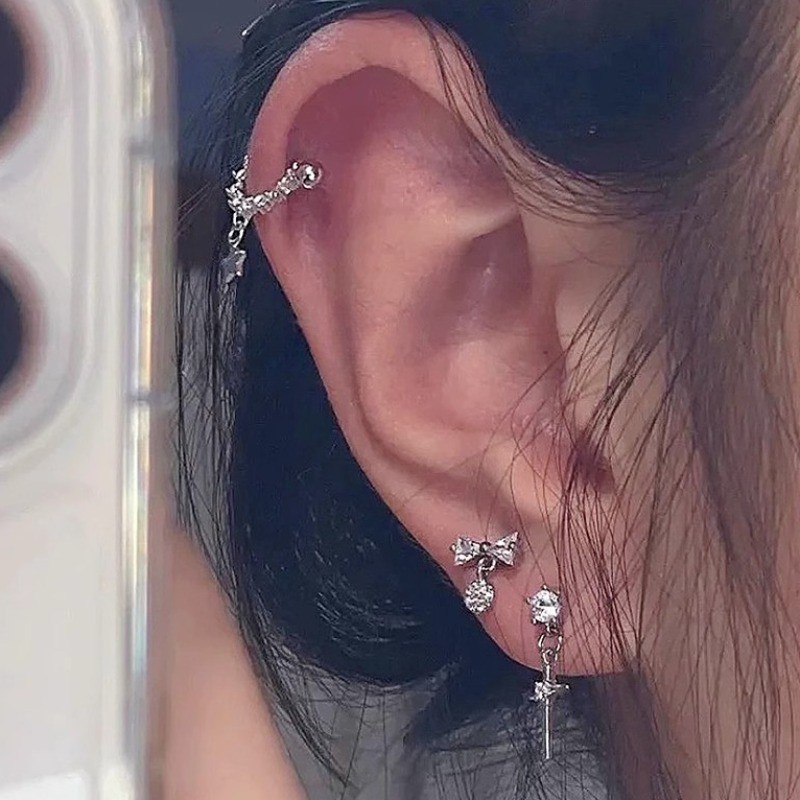 Roselife S925 เงิน Cool Punk Chic คริสตัล Star Charming สกรูต่างหูผู้หญิงผู้ชายแฟชั่น Pirced ทุกวันหู Studs เครื่องประดับอุปกรณ์เสริมของขวัญ - รูปที่ 4