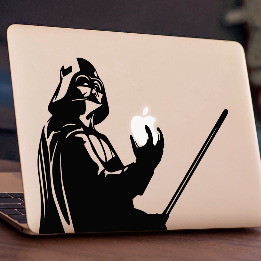 สติ๊กเกอร์ตัวละคร Star Wars - Darth Vader Holding Apple - Laptop Decal Macbook Sticker Cool ไม่ซ้ําใคร น่ารัก Jagonya Stiker