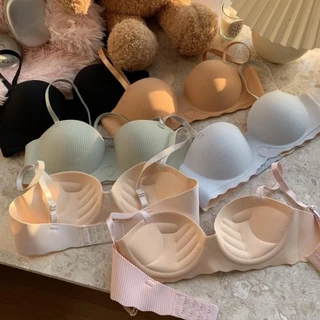 💖พร้อมส่ง💖เสื้อในไร้โครง เสื้อชั้นใน ผู้หญิง แฟชั่น บราไร้ขอบ เสริมฟองน้ำดันทรง งานขอบหยัก สีพาสเทล