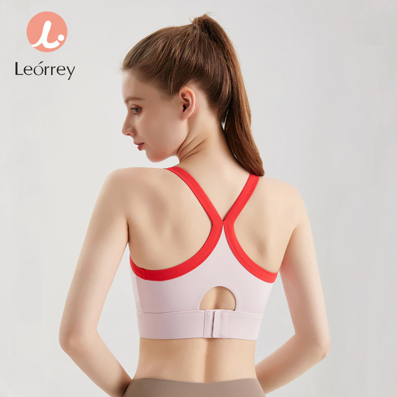 Leorrey เสื้อชั้นในออกกำลังกาย มีฟองน้ำ กันกระแทก ทรงสปอร์ต thumbnail 3
