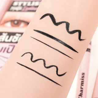 Charmiss Stylish Matte Eyeliner 0.5ml อายไลเนอร์สูตรแมทสำหรับเขียนขอบตา.