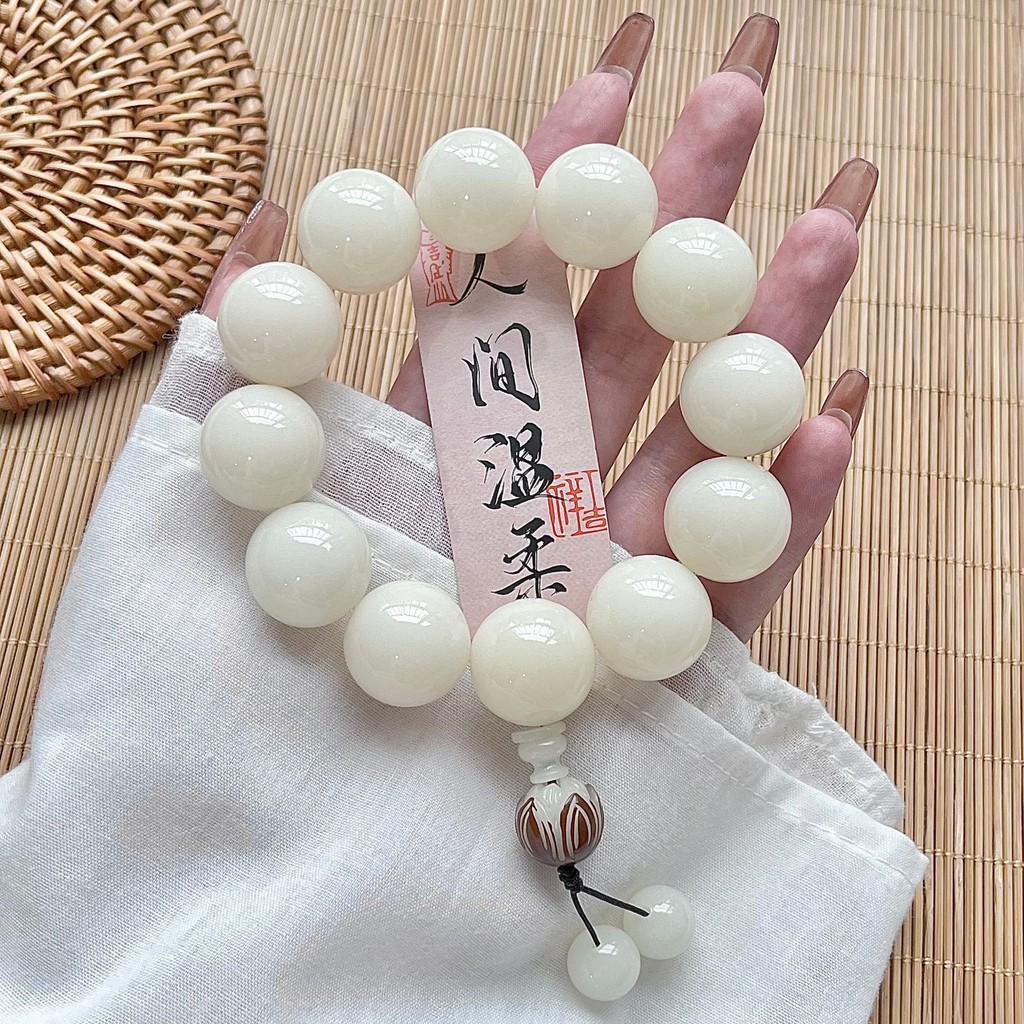 สีขาวโพธิ์รากสร้อยข้อมือแกะสลักโลตัสจี้สร้อยข้อมือผู้ชายและผู้หญิงพุทธลูกปัดขนาดใหญ่